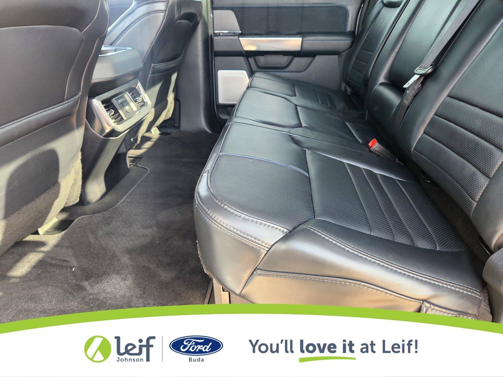 Used 2025 Ford F350 Platinum w/ FX4 Off-Road Package AWD/4WD image 21