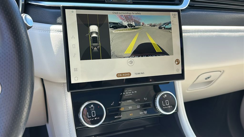 Certified 2023 Jaguar F-PACE R-Dynamic S image 16