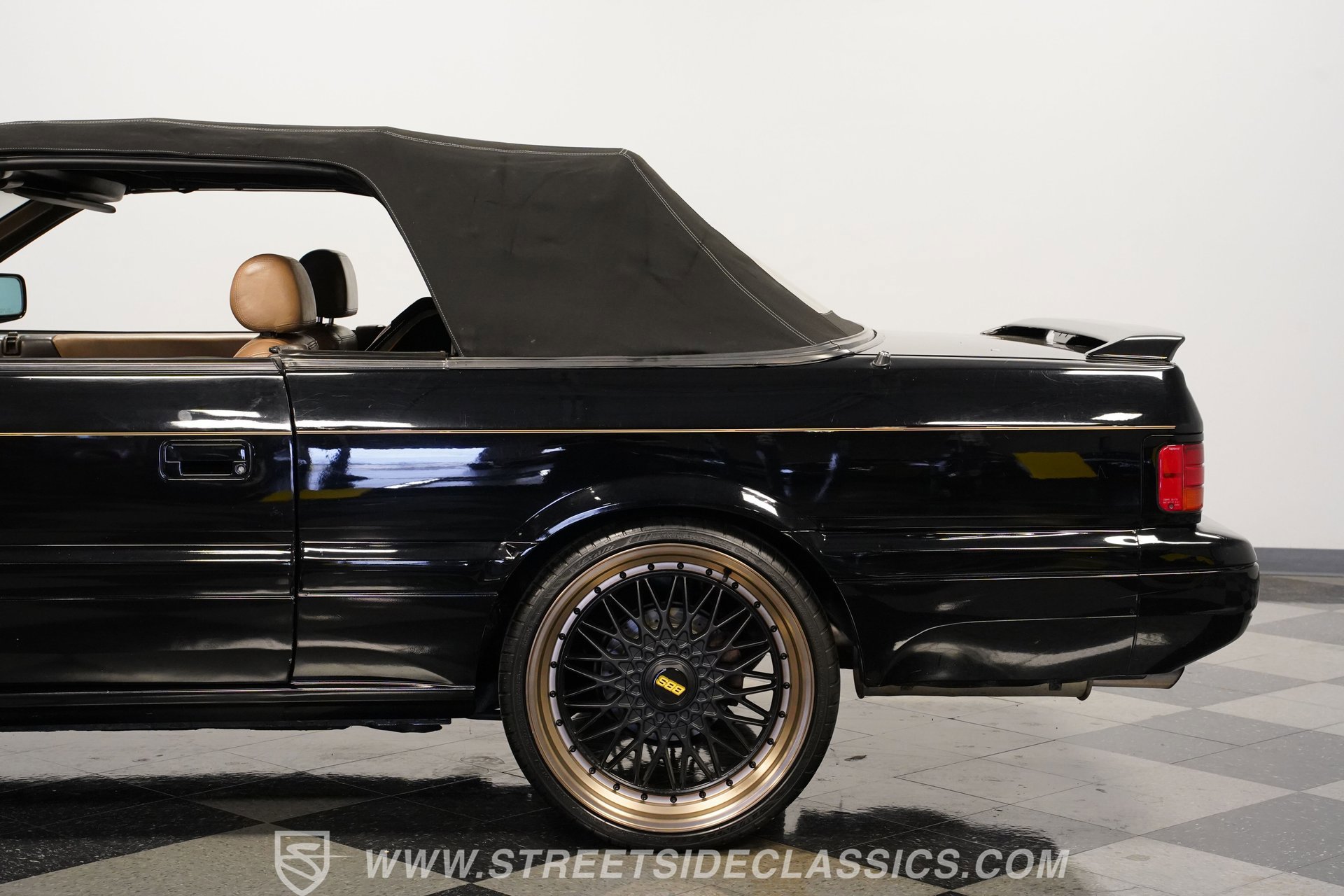 Used 1991 INFINITI M30 Convertible image 24