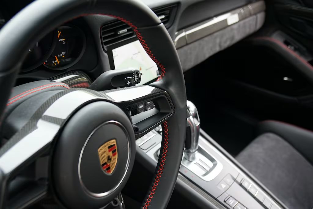 Used 2019 Porsche 911 GT2 RS RWD image 26