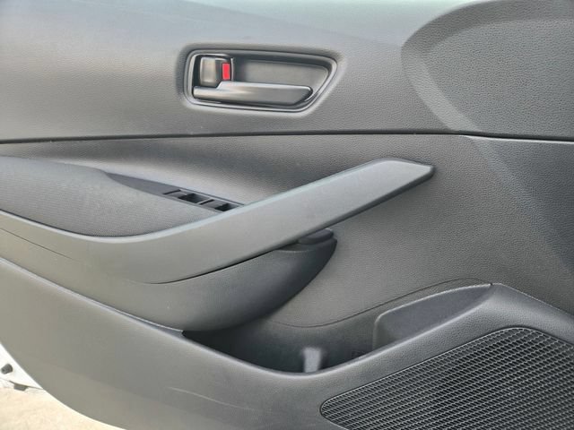 Certified 2025 Toyota Corolla LE FWD image 21
