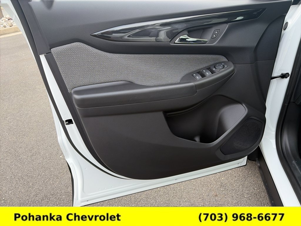 New 2026 Chevrolet TrailBlazer LT w/ LT Cold Weather Package AWD/4WD image 23