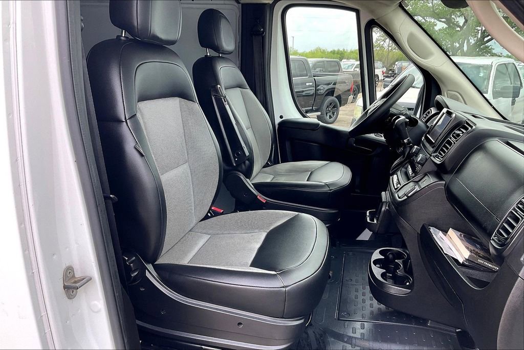 Used 2023 RAM ProMaster 2500 image 26