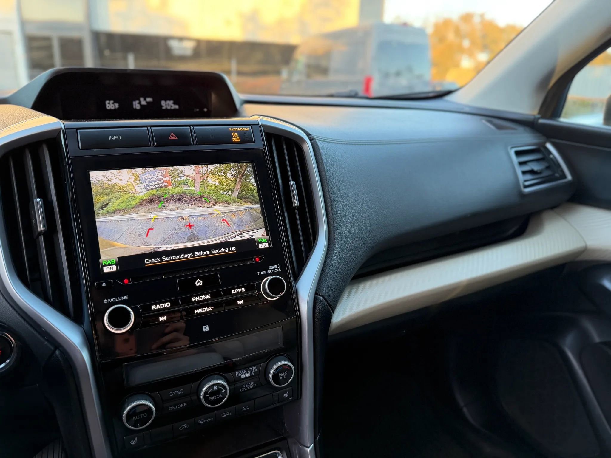 Used 2019 Subaru Ascent Premium AWD/4WD image 12