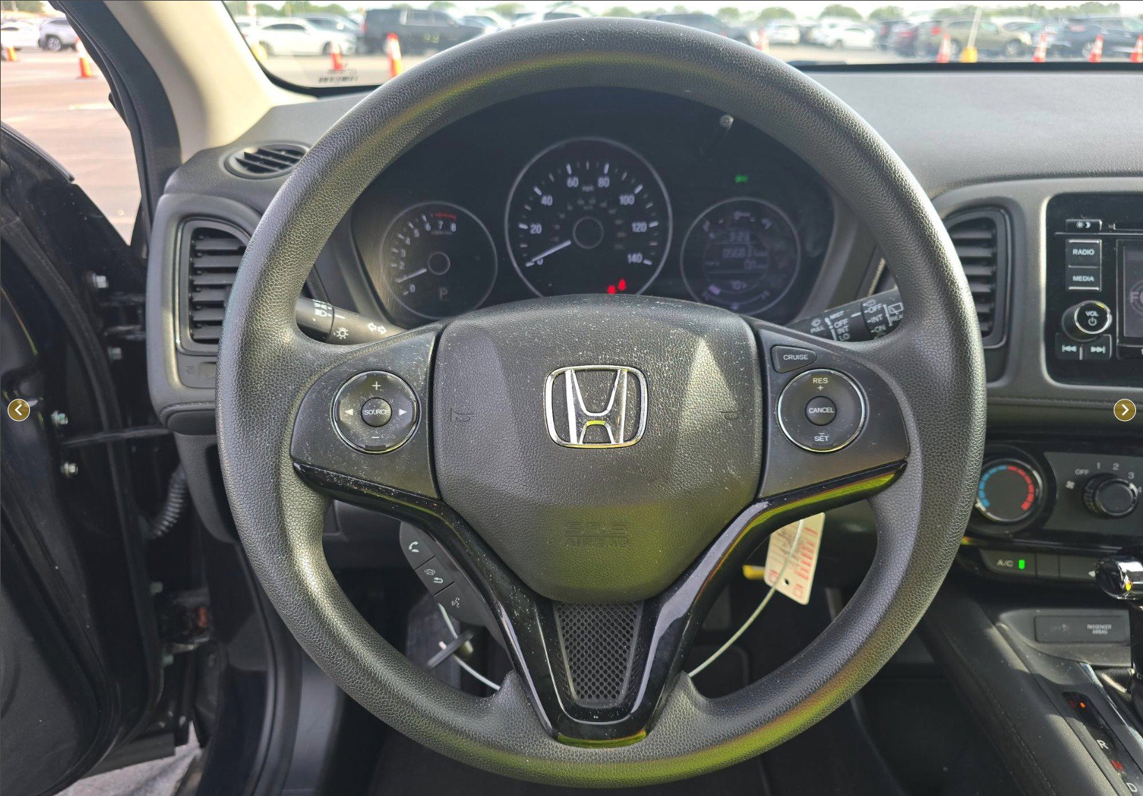 Used 2021 Honda HR-V LX image 8