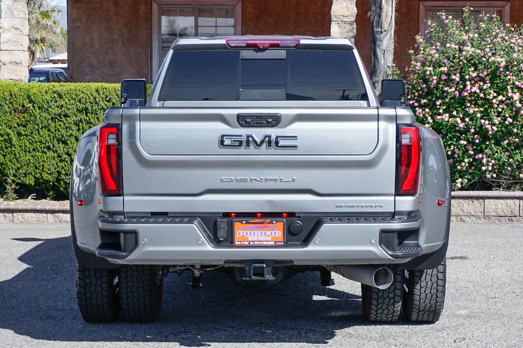 Used 2024 GMC Sierra 3500 Denali w/ Denali Reserve Package image 8