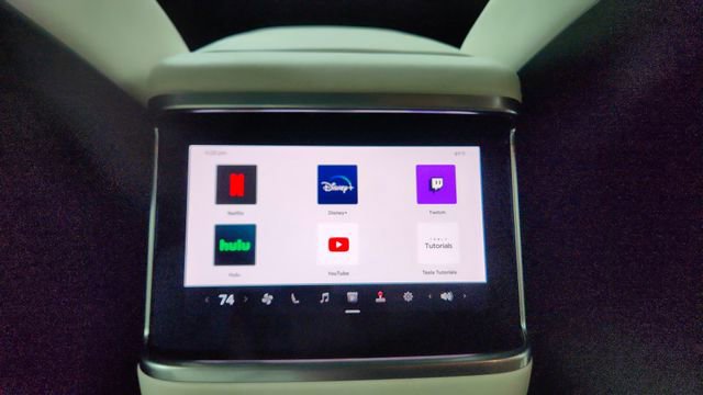 Used 2022 Tesla Model S Plaid AWD/4WD image 53