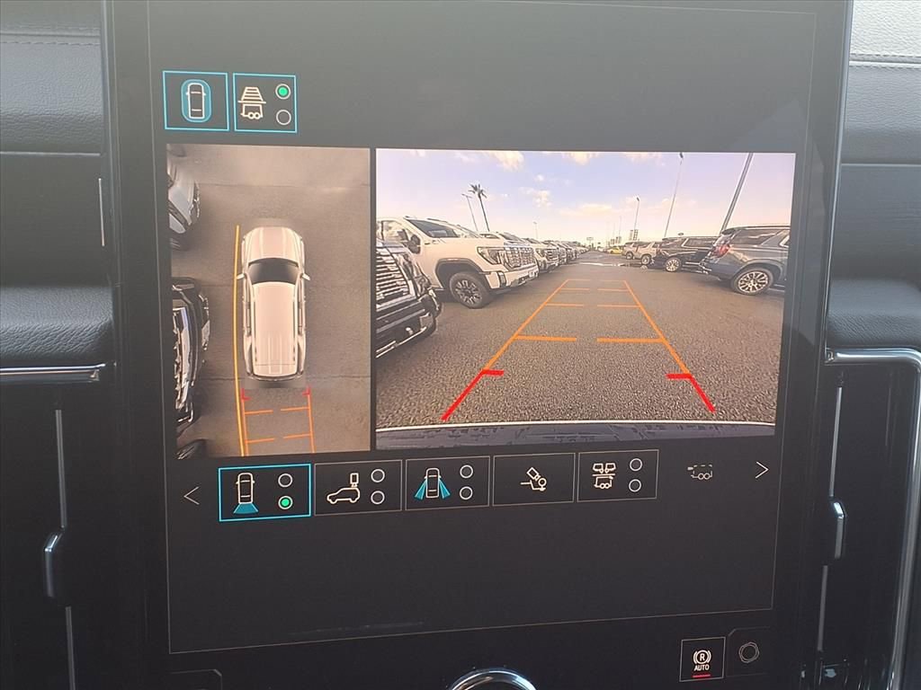 New 2026 GMC Yukon AT4 w/ AT4 Premium Plus Package image 11