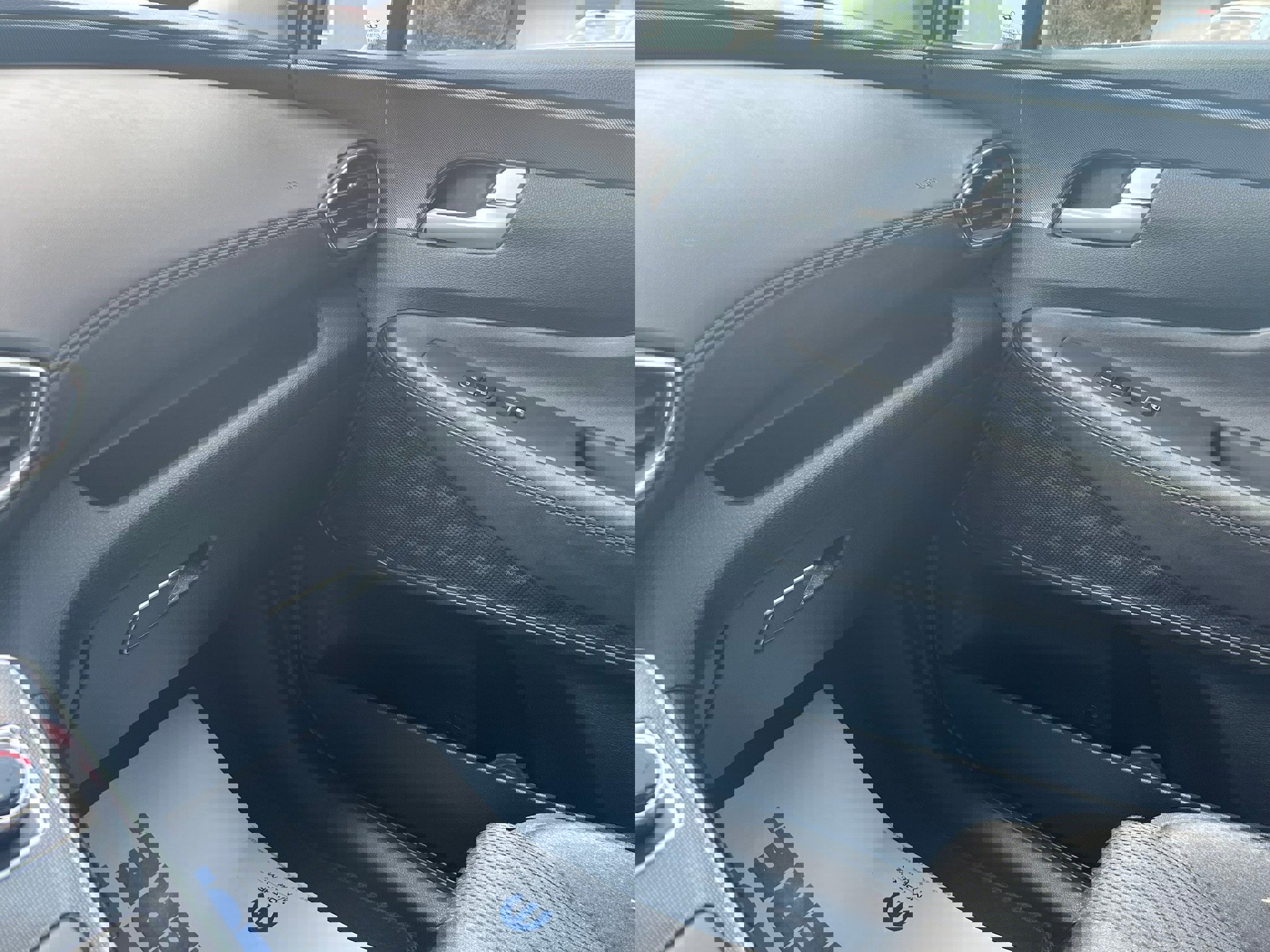 Used 2022 Hyundai Santa Fe SE image 23