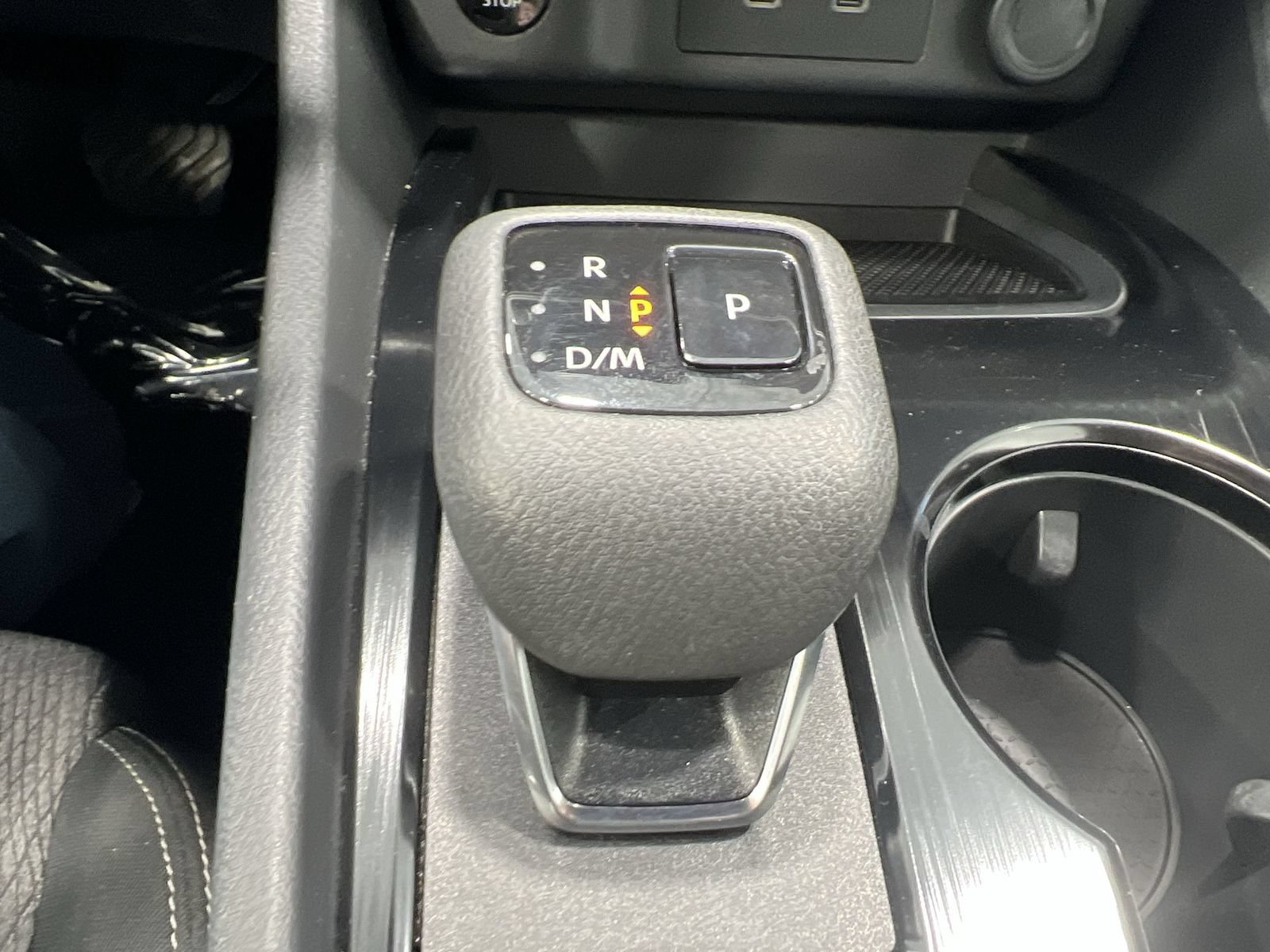 Used 2025 Nissan Rogue SV AWD/4WD image 19