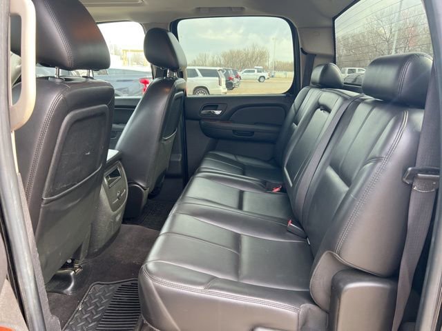 Used 2010 Chevrolet Silverado 1500 LTZ w/ Suspension Package, Off-Road AWD/4WD image 17