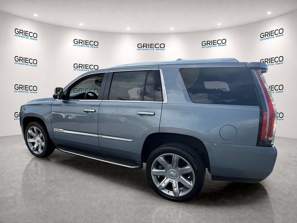 Used 2016 Cadillac Escalade Premium AWD/4WD image 5