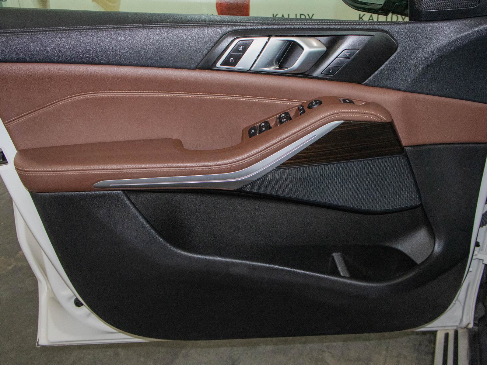 Used 2023 BMW X5 xDrive40i image 11