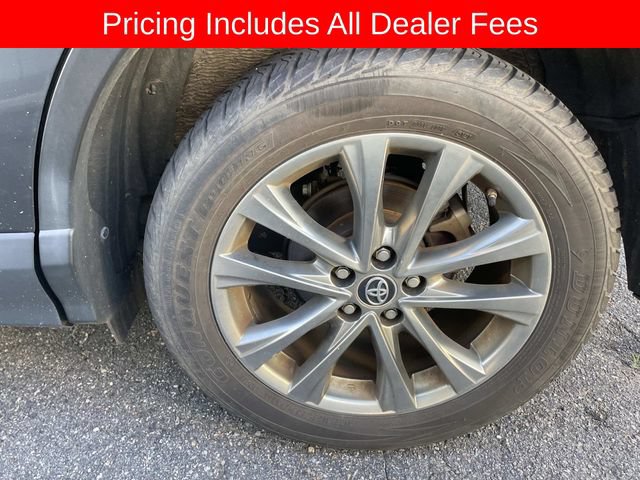 Used 2017 Toyota RAV4 Limited w/ Advanced Technology Package AWD/4WD image 3