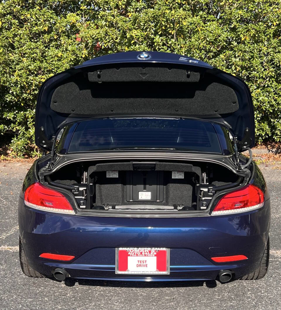 Used 2009 BMW Z4 sDrive35i image 10