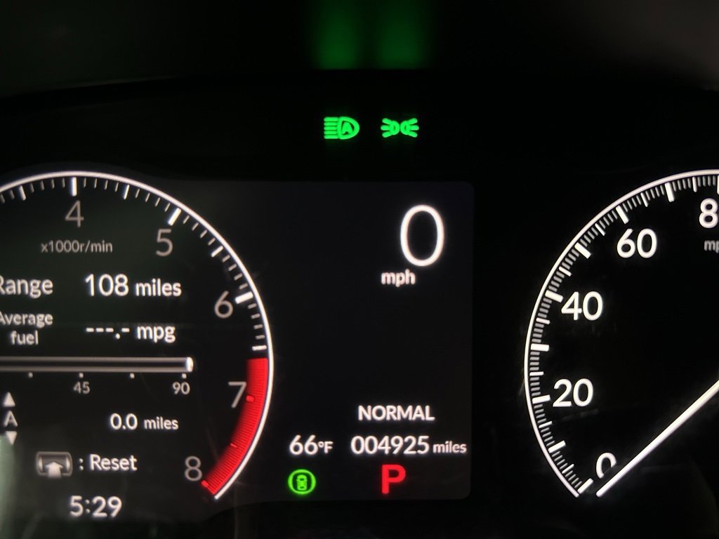 Used 2025 Honda Civic Sport image 26