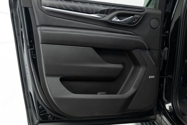 Used 2023 GMC Yukon XL Denali image 27