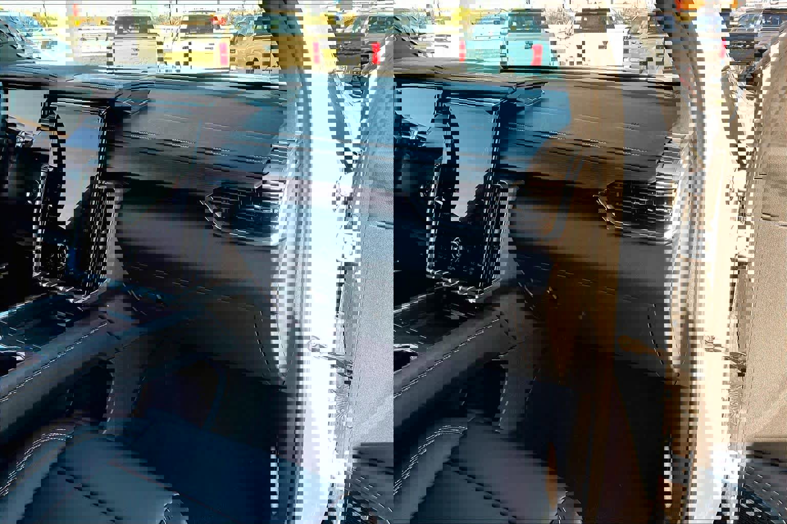 Certified 2024 GMC Acadia Elevation image 35