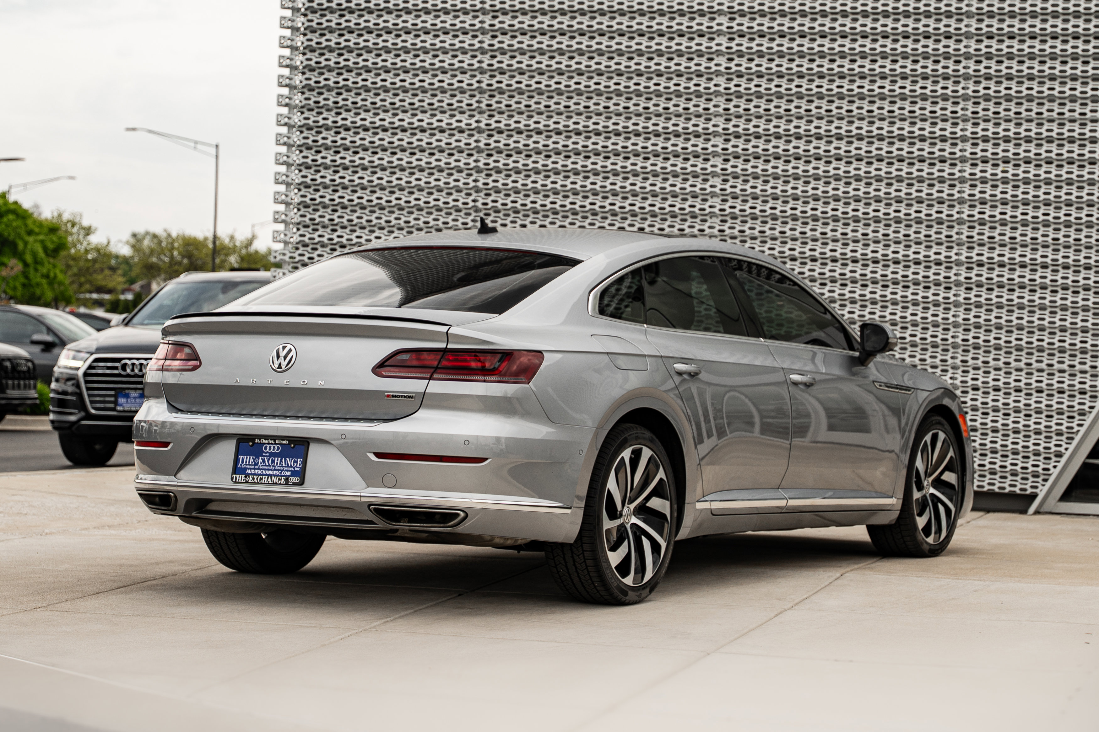 Used 2019 Volkswagen Arteon SEL Premium AWD/4WD image 4