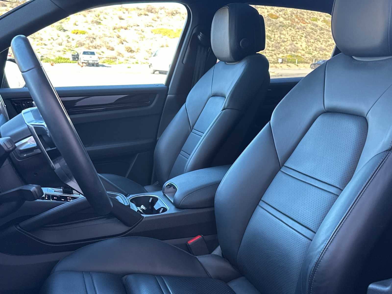 Certified 2019 Porsche Cayenne image 5