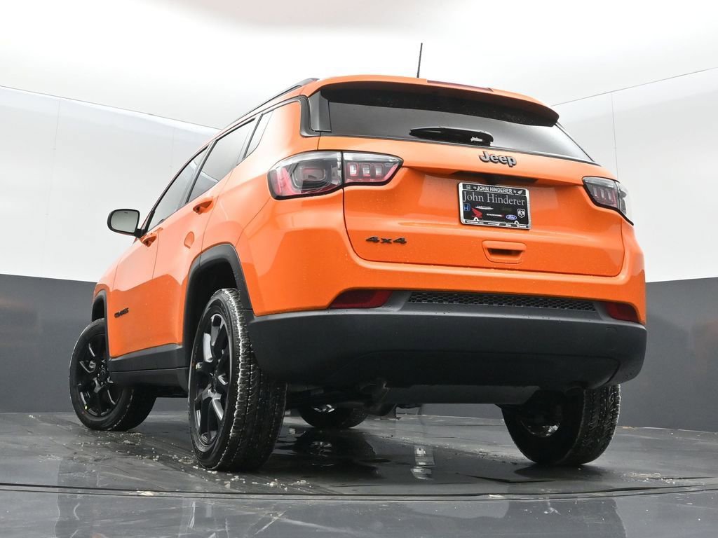 New 2026 Jeep Compass Latitude image 33