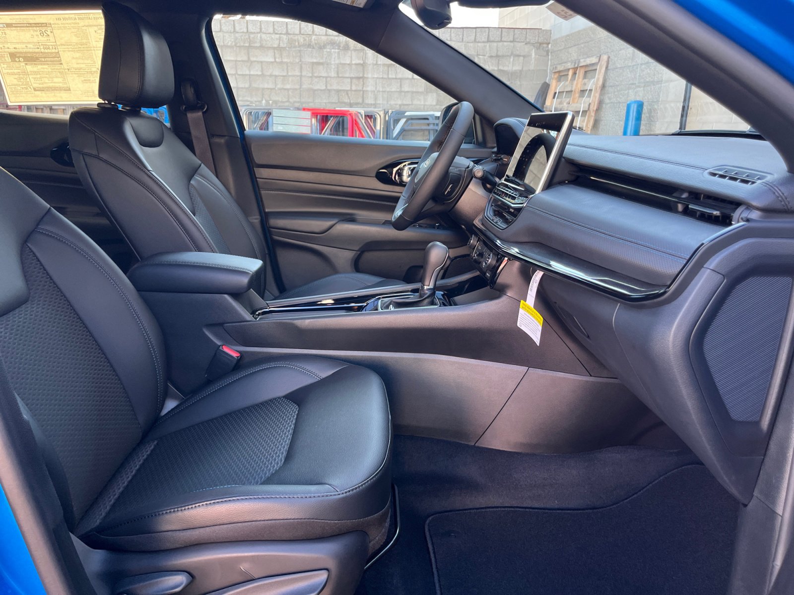 New 2026 Jeep Compass Latitude image 26