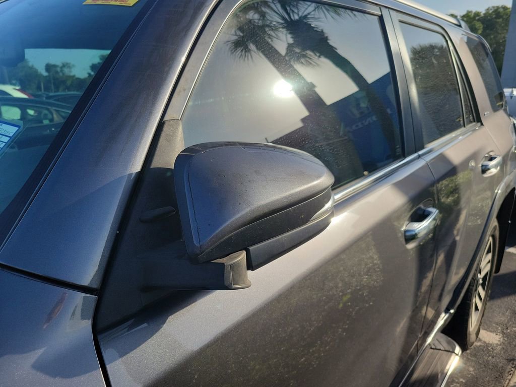 Used 2019 Toyota 4Runner Limited AWD/4WD image 5