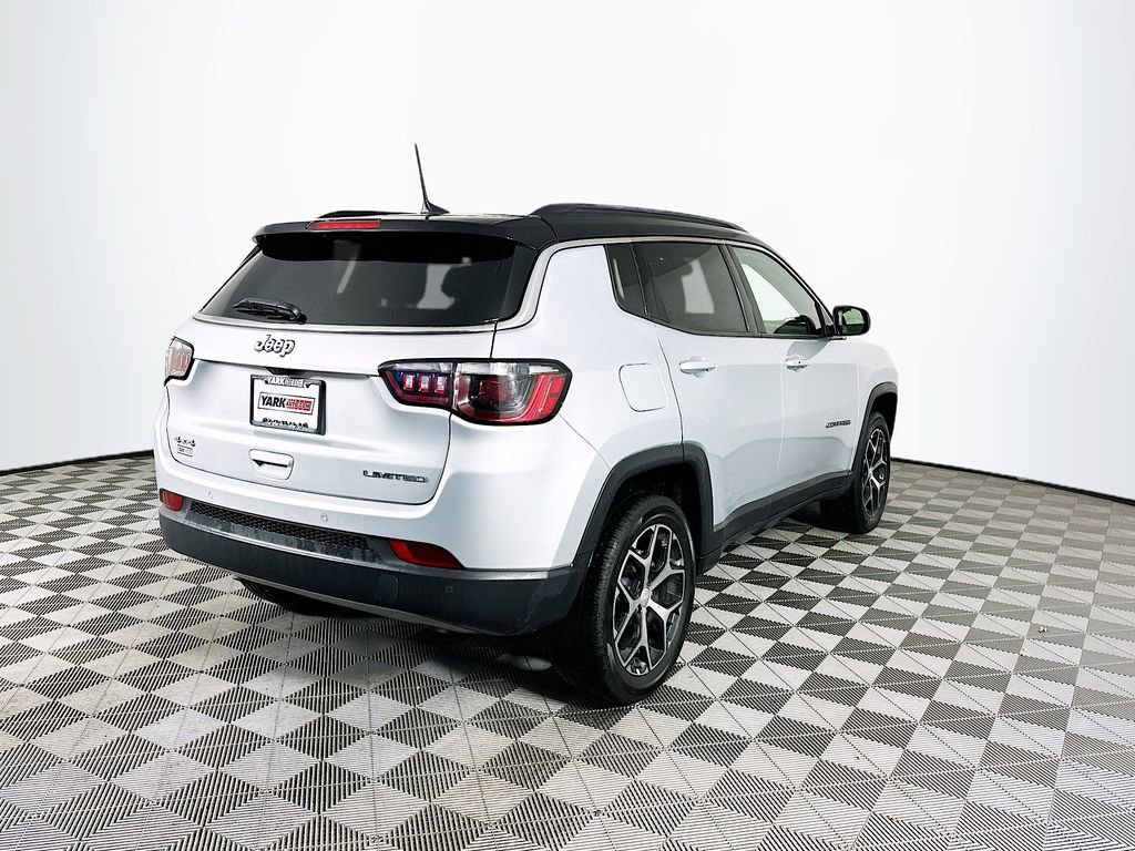 Certified 2024 Jeep Compass Limited image 11