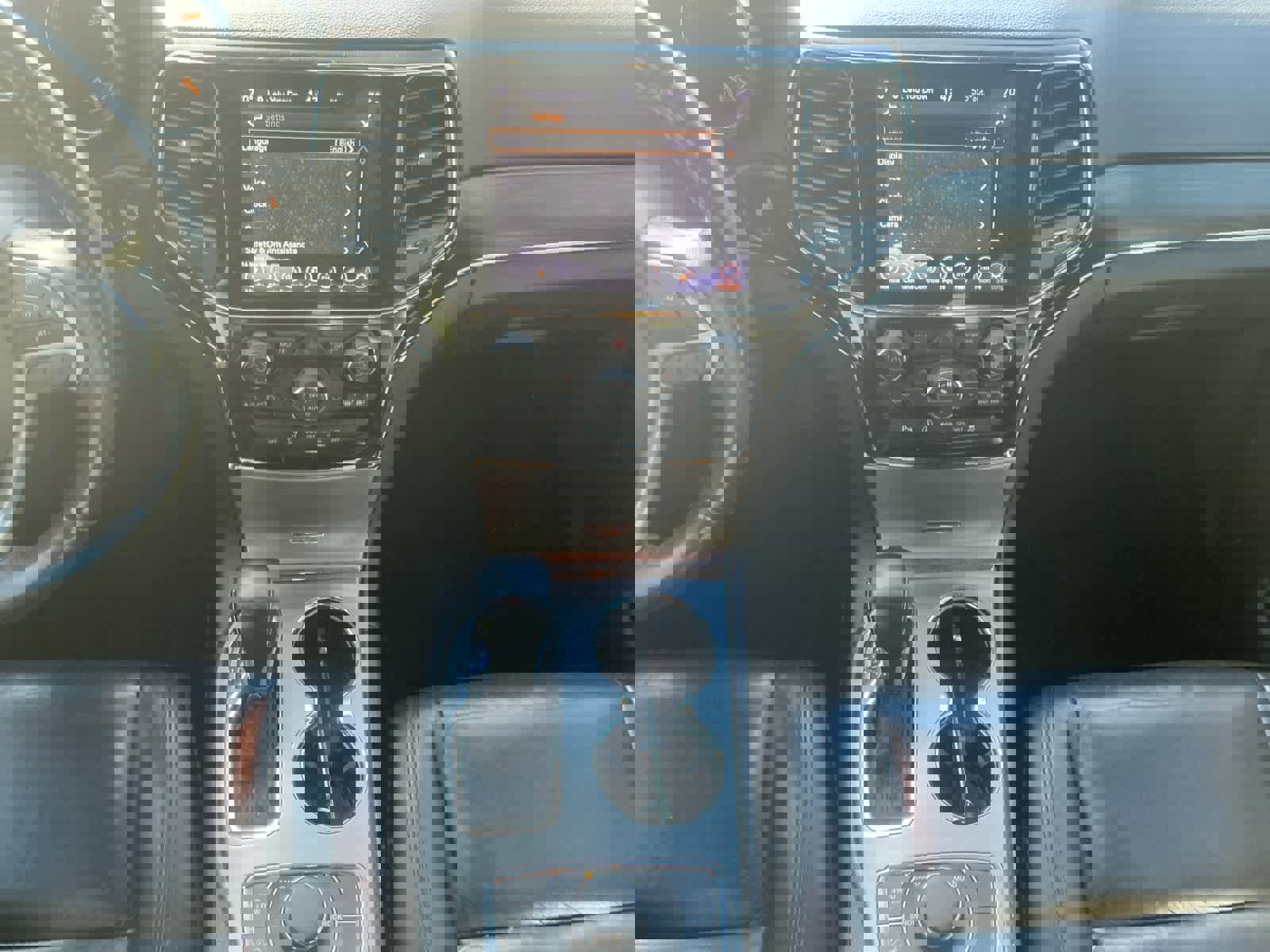 Used 2020 Jeep Grand Cherokee Limited image 10