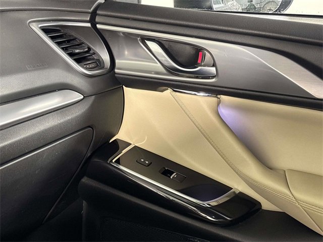 Used 2016 MAZDA CX-9 Grand Touring image 29