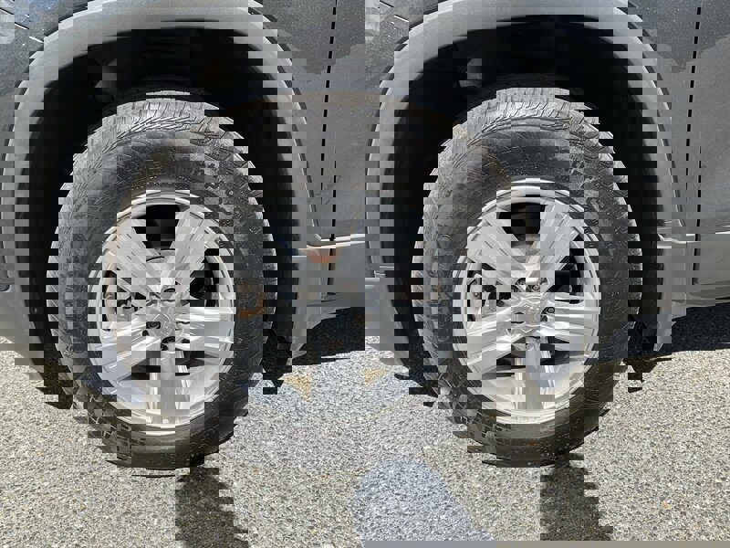 Used 2020 Chevrolet Trax LS w/ Tint and Cruise Package AWD/4WD image 10