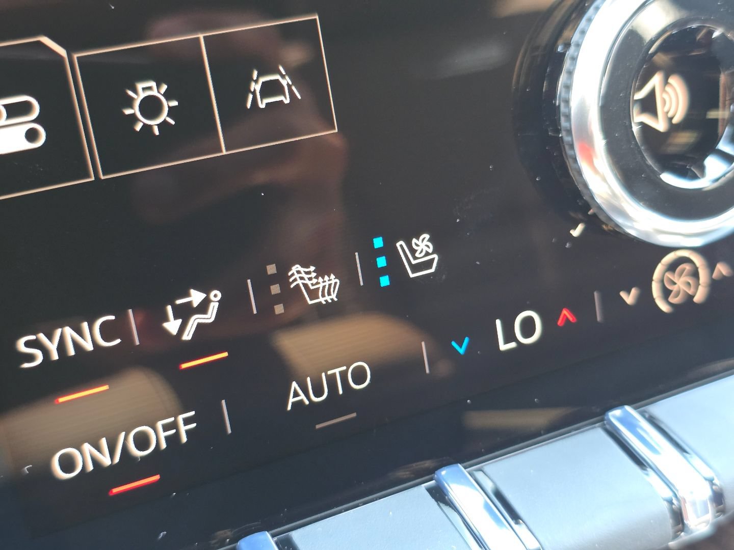 New 2026 GMC Acadia Denali Ultimate AWD/4WD image 33