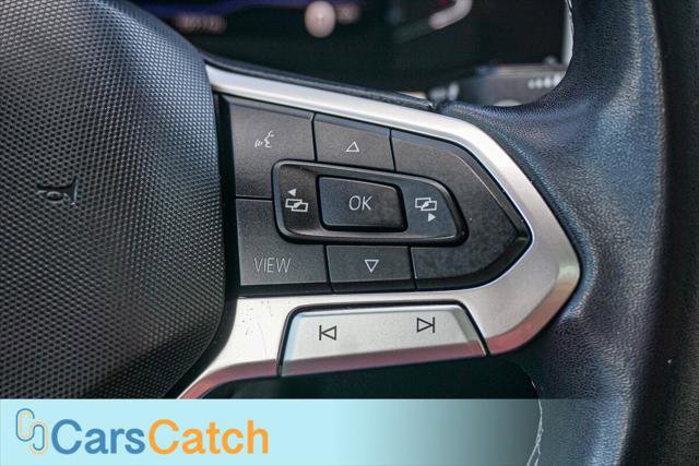 Used 2022 Volkswagen Atlas Cross Sport SE w/ Panoramic Sunroof Package image 34
