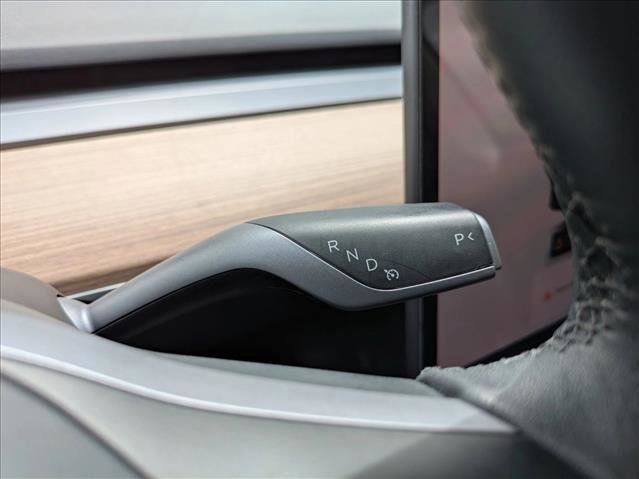 Used 2023 Tesla Model Y Long Range image 12