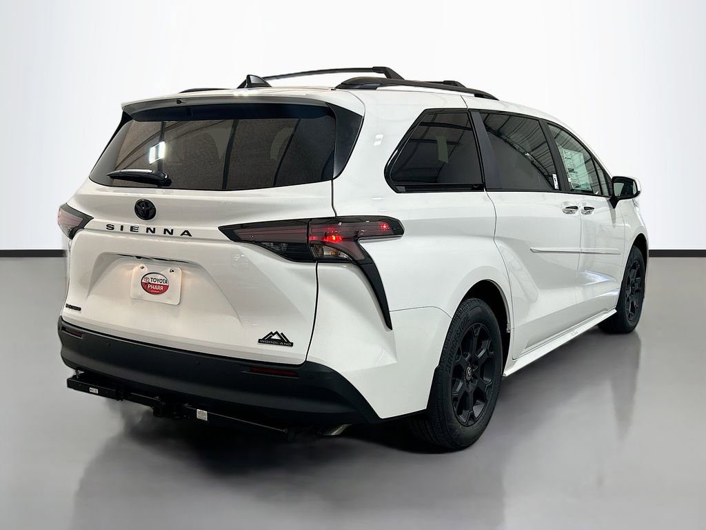 New 2026 Toyota Sienna XLE Woodland Edition image 4