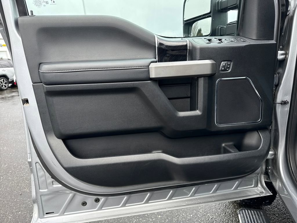 Used 2021 Ford F350 Platinum w/ Tremor Off-Road Package image 19