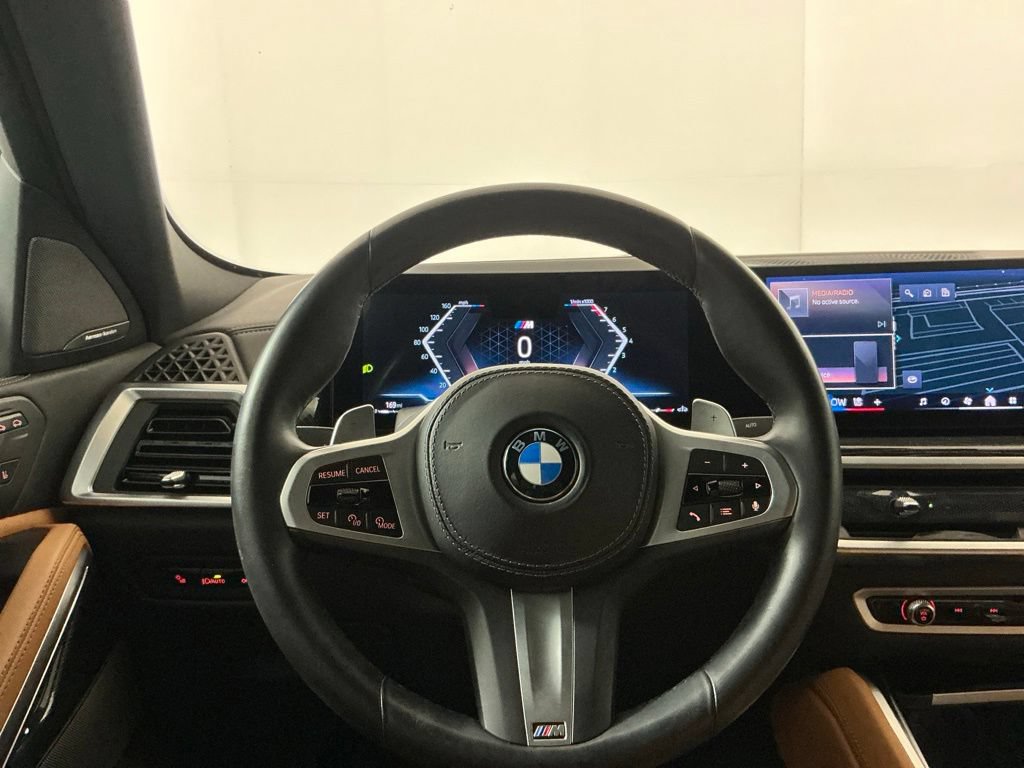 Certified 2024 BMW X6 xDrive40i w/ Premium Package AWD/4WD image 16