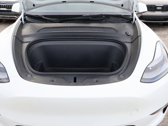 Used 2023 Tesla Model Y Long Range image 25