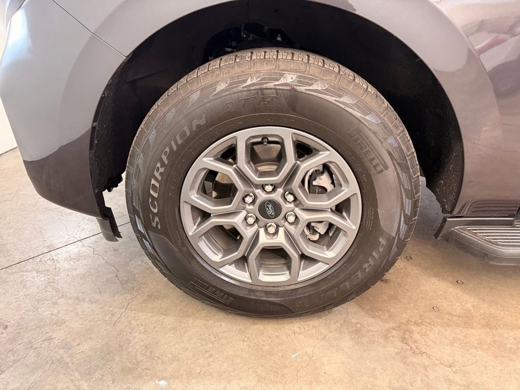 Used 2025 Ford Expedition Active image 15