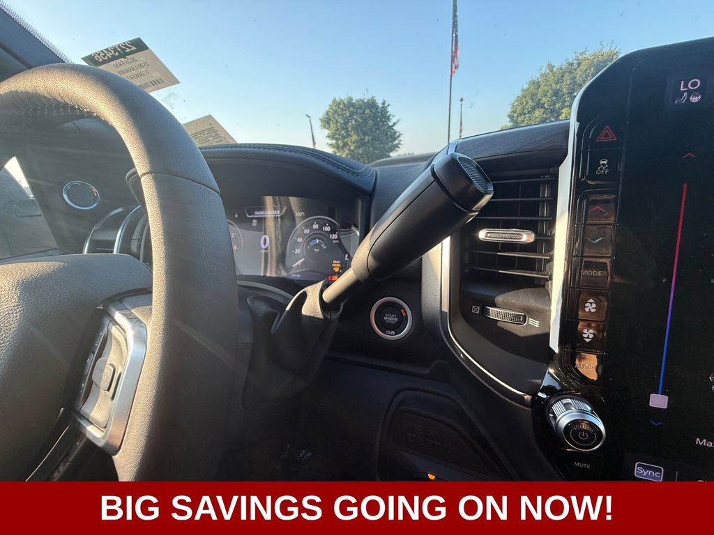 New 2026 RAM 2500 Laramie AWD/4WD image 30