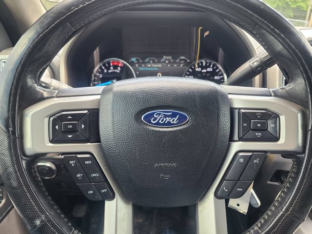 Used 2017 Ford F250 Lariat w/ Lariat Value Package AWD/4WD image 7