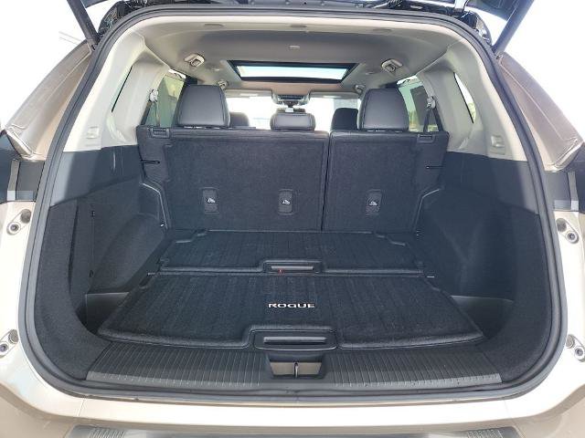 Certified 2024 Nissan Rogue SL w/ SL Premium Package image 13