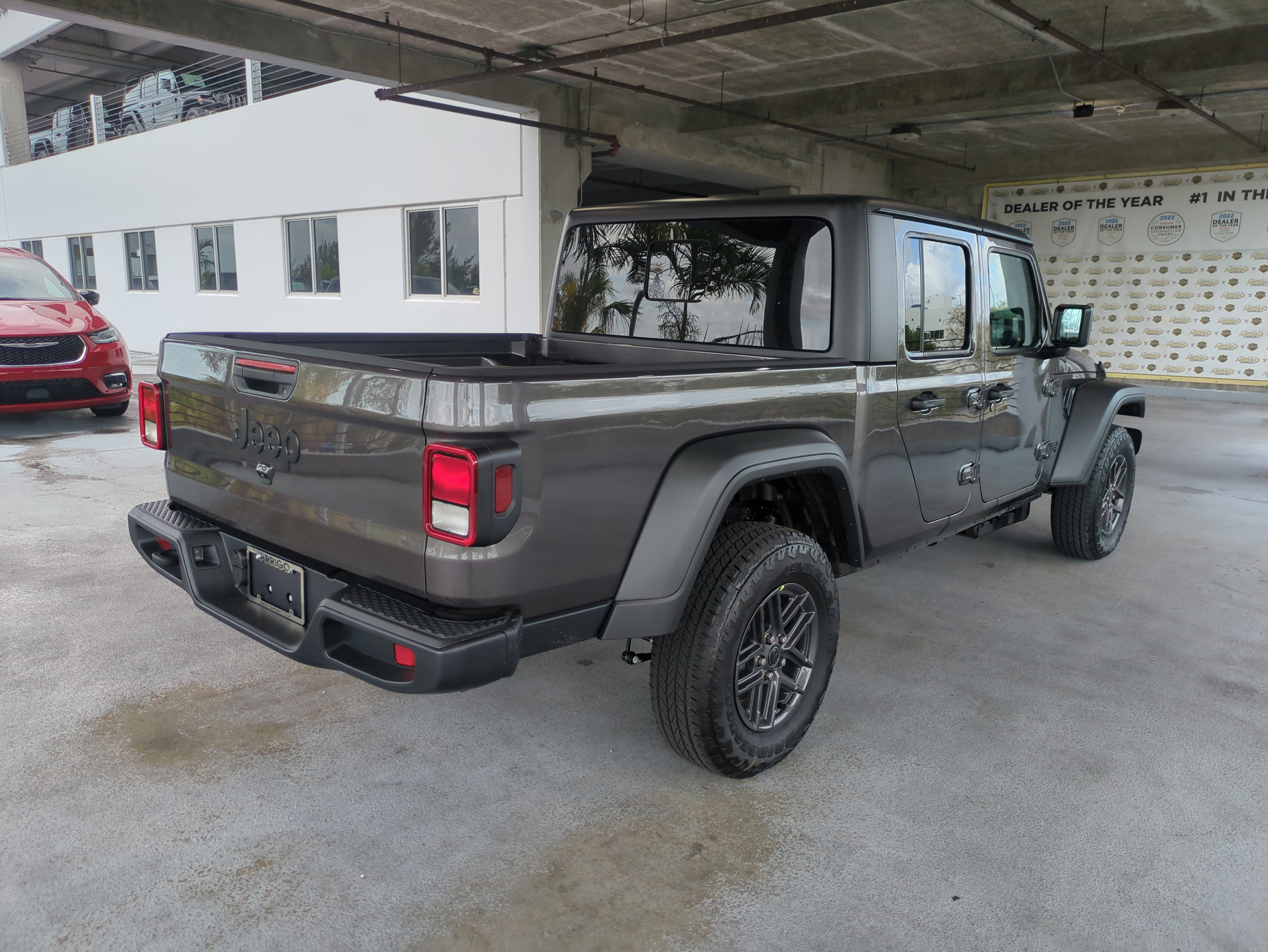 New 2026 Jeep Gladiator Sport image 5