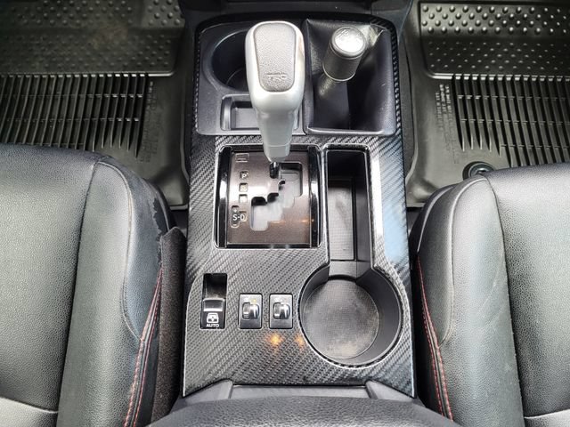 Used 2019 Toyota 4Runner TRD Off-Road Premium AWD/4WD image 19