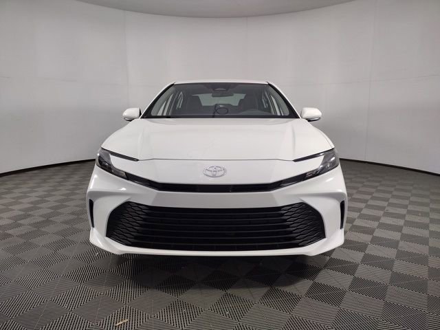 New 2026 Toyota Camry LE FWD image 2