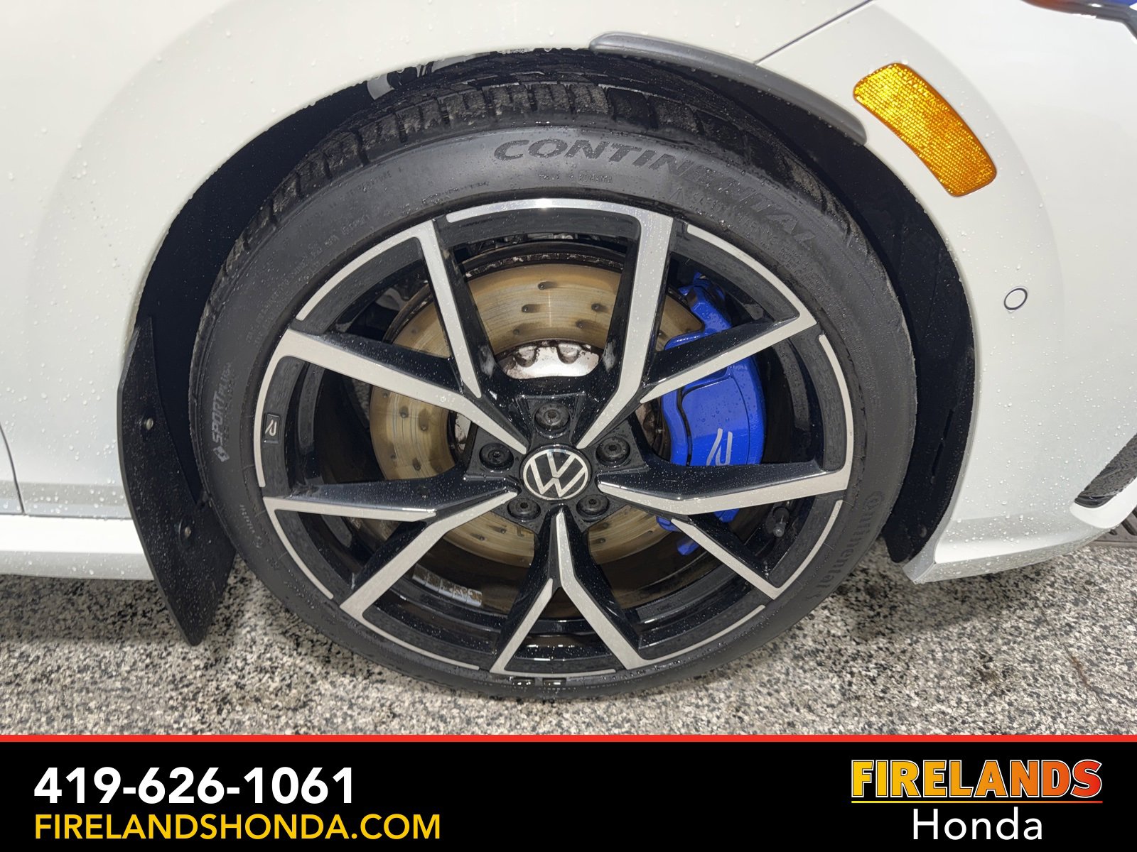 Used 2023 Volkswagen Golf R image 35