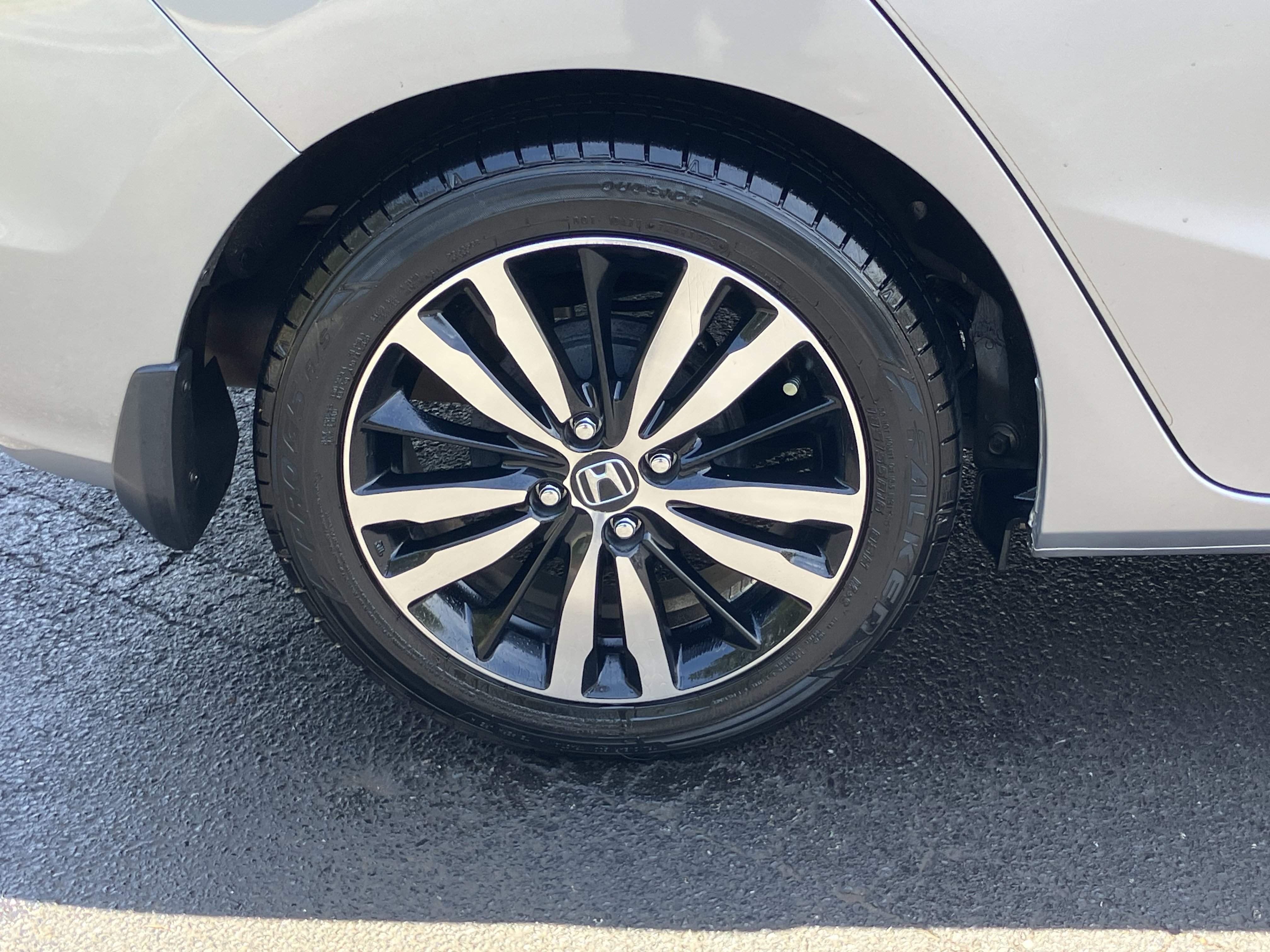 Used 2019 Honda Fit EX image 13