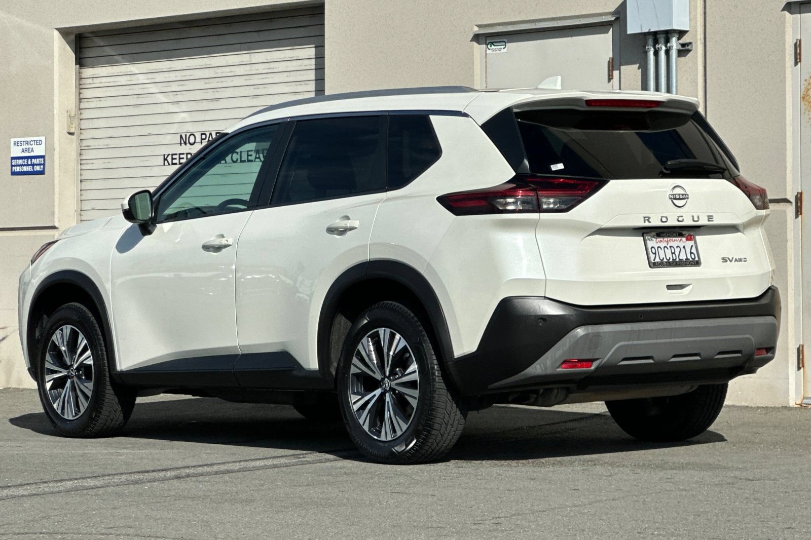 Used 2022 Nissan Rogue SV w/ SV Premium Package AWD/4WD image 6