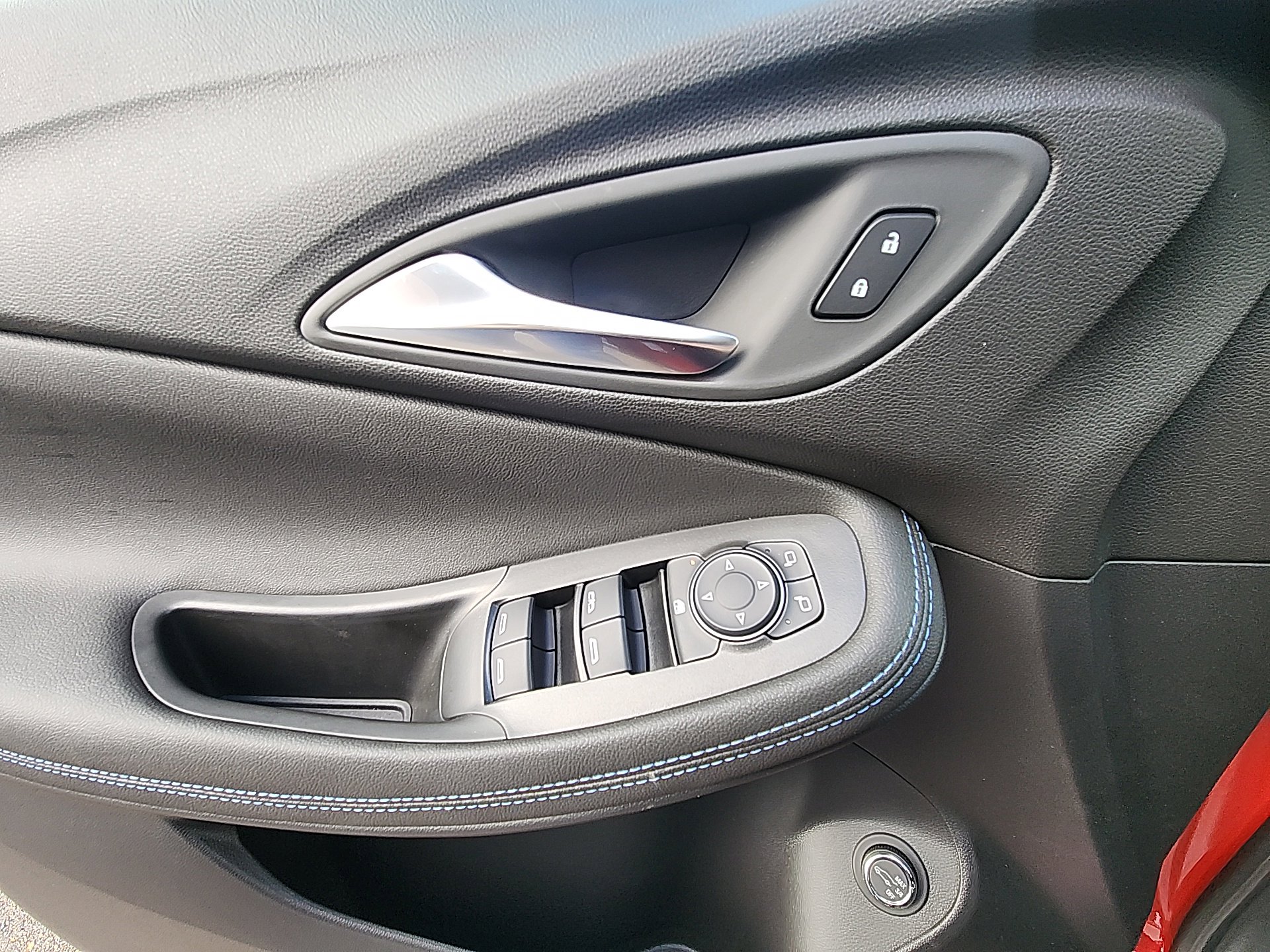 New 2026 Buick Encore GX Sport Touring w/ Black Roof Package image 13