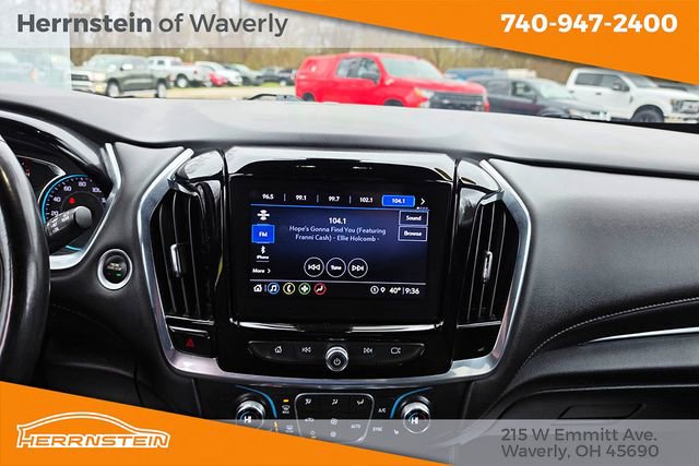 Used 2023 Chevrolet Traverse LT FWD image 9
